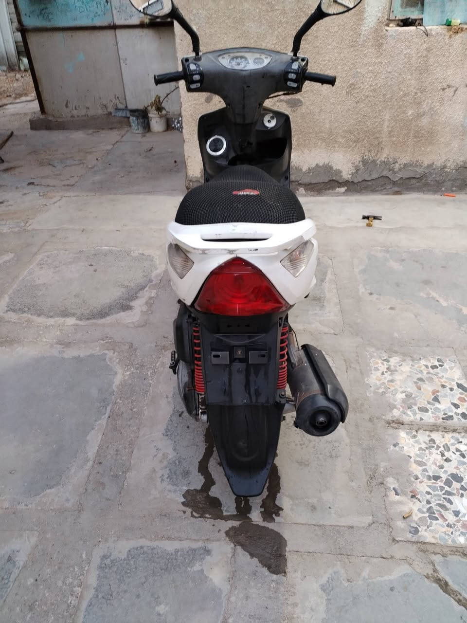 سلام عليكم
 دراجه ثعلب 140
 دراجه كلها كامله من بريكات وكهربايات
🔴🔴
مراوس فقط فقط ابيراني نامه تايكر
 🔴 متواجد رصيد وتساب  خاص مقفول***********
