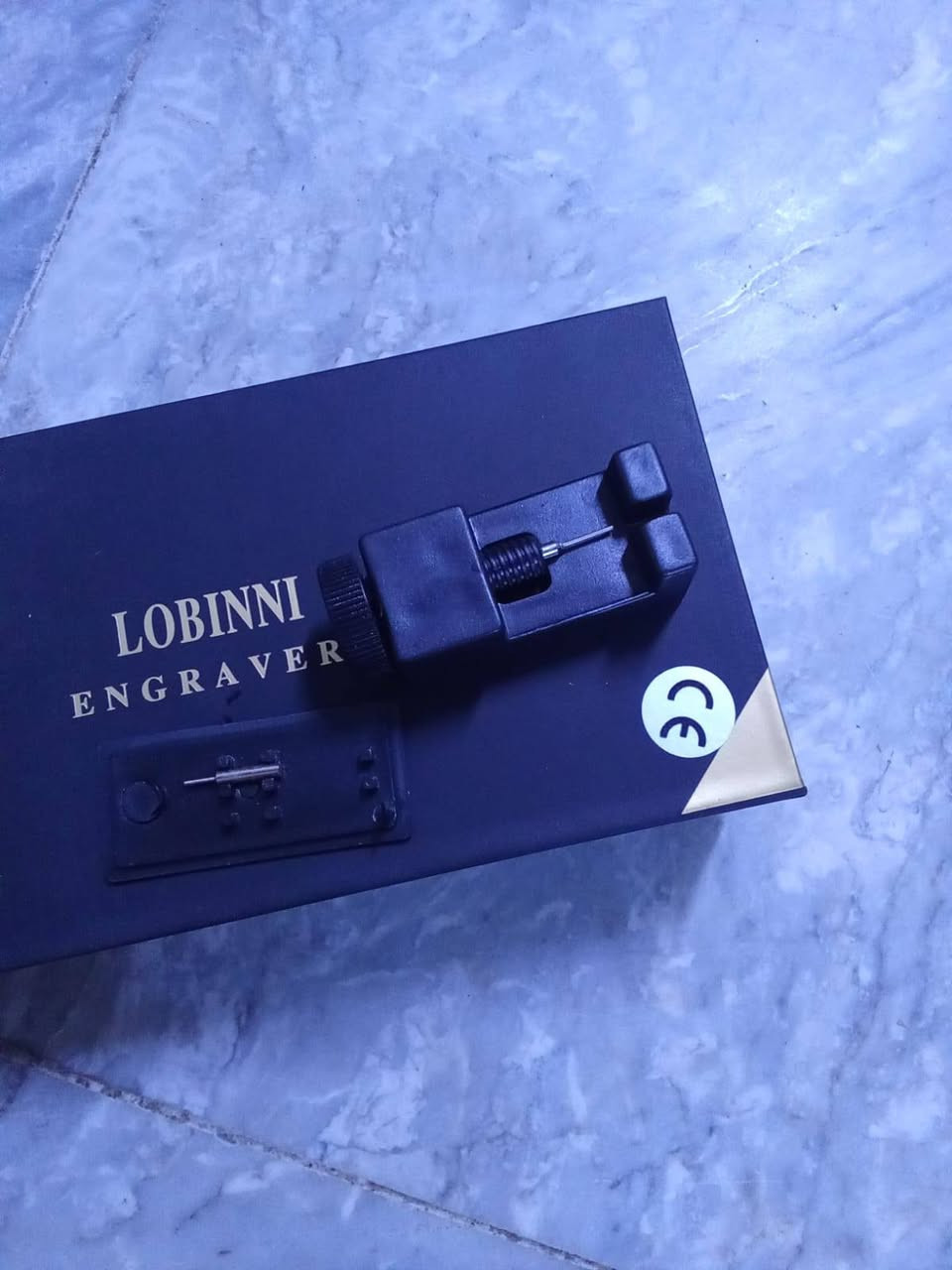 ساعة لوبيني (Lobinni) الميكانيكية ذاتية التعبئة،
السعر 150 الف
***********
