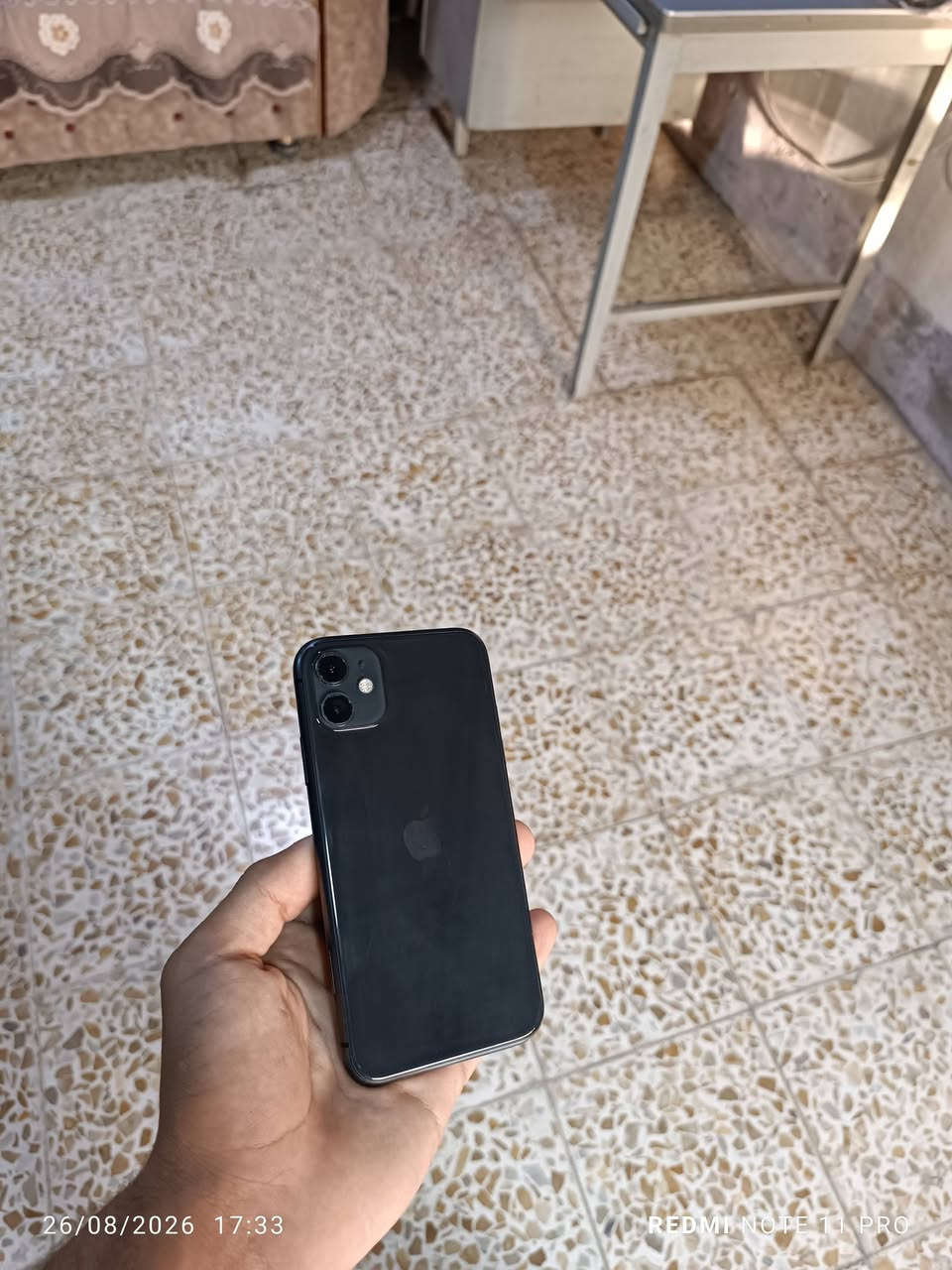 سلام عليكم iPhone 11 نضيف ما مبدل ولا برغي كله شرط ذاكره 64 تك فقط يعبر  هوا فقط فرره الموصل كله ما مبدل بي شي مراوس حسب القناعه او بيع رقم ***********
