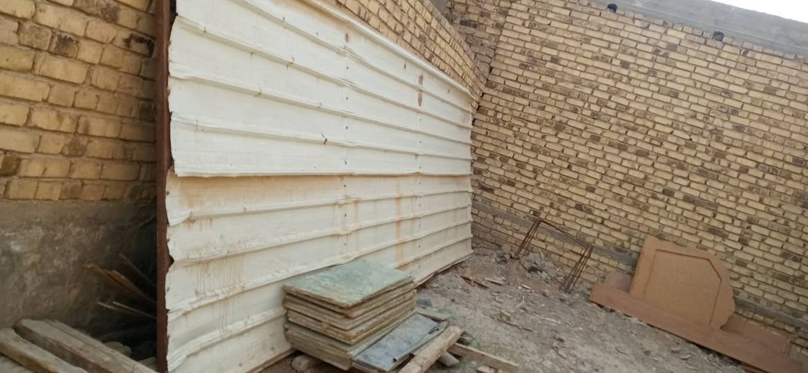 سيراميك بلاش • سرير • باب