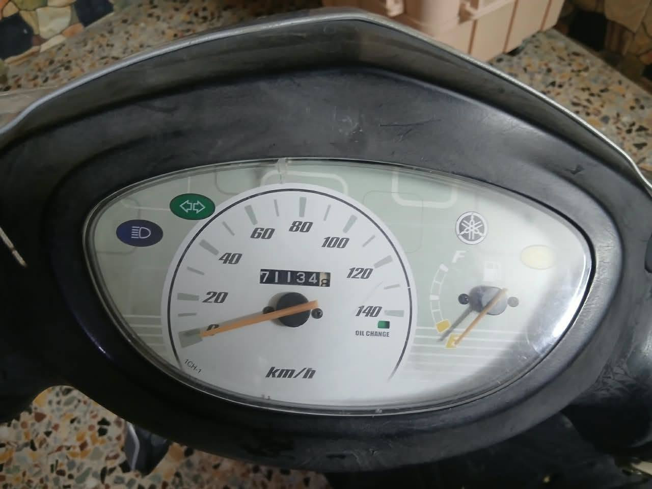 السلام عليكم دراجه بريز بغبغاء درجه رمبه جديده مكينه ما مفتوحه كفرات كلها ختم واحد سعره 900 وبيها مجال مكان بغداد بلديات معسكر رقم *********** واتساب
