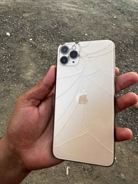 آيفون 11 برو ماكس • ٢٥٦ • بطارية ١٠٠