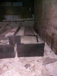 برادات ثنين للبيع طول ٣ ونص متر  و عرض واحد متر شغلات على فحص وجام موج...