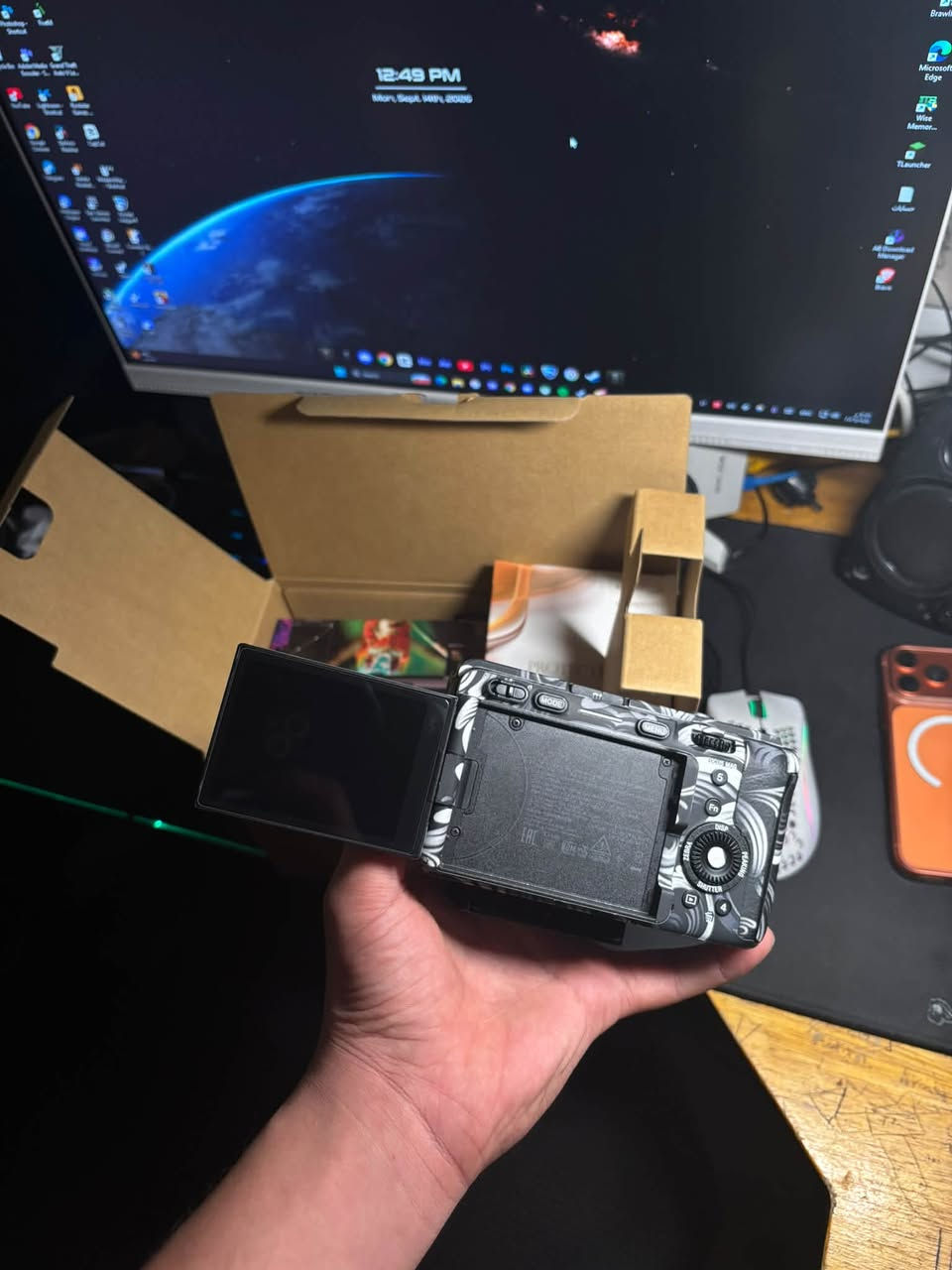SONY FX30
نظافه 100‎%‎
كارتونه وشاحنه وكامل ملحقاتها مستخدمه كلش قليل 

للاستفسار خاص
***********
