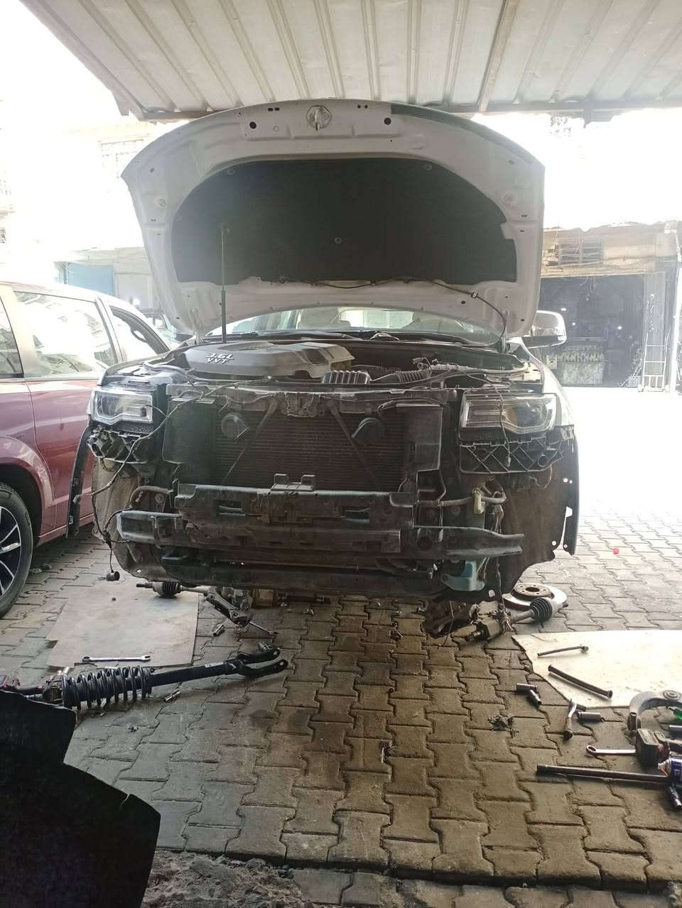 حدادة صدر • بغداد شارع الشيخ عمر • قطع أصلية