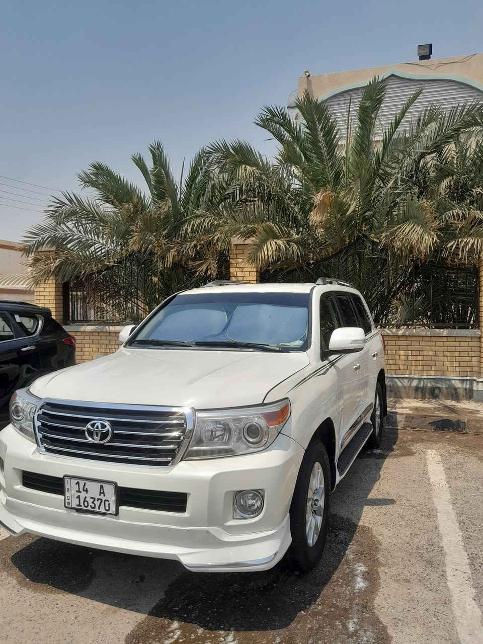 للبيع | تويوتا لاندكروزر GXR V8 موديل 2013 🚘 ...💰 السعر: 24,500 دولار
🔹 الموديل: 2013
🔹 المحرك: 5700 كاز (ديزل)
🔹 رقم السيارة: بصرة الجديد (باسمي)
🔹 السنوية: نافذة لغاية 11 / 2029
المواصفات: ✅ مصفحة سابقًا.
✅ الصبغ: الجاملغات الأماميه والبونيد فقط، والباقي كفالة.
✅السياره خليجي 
✅دواخل عسلي 
✅ المحرك كفالة، 
✅ الحدادية جديدة، تم شدّها بالكامل قبل شهر.
✅ تخم تايرات دلوب ياباني أصلي إنتاج 2025، مركب قبل شهر.
✅ تبريد ثلج بمعنى الكلمة.
✅ داخلية محدثة موديل 2021.
✅ كاميرات أمامية وخلفية.
✅ سيارة نظيفة جدًا، ولا تحتاج أي مصروف.
✅ جاهزة للفحص 
✅ شكد ما أوصف نظافتها ما أوفيها حقها، والمعاينة خير دليل.
✅ ما يرادلها غير جناي يعرفلها.
💰 السعر: 24,500 دولار
وبيها مجال بسيط للجادين بعد المعاينة.
📍 العنوان: البصرة – أبي الخصيب.
📞 للتواصل والاستفسار:
***********
🌹 والله يبارك لصاحب النصيب.
