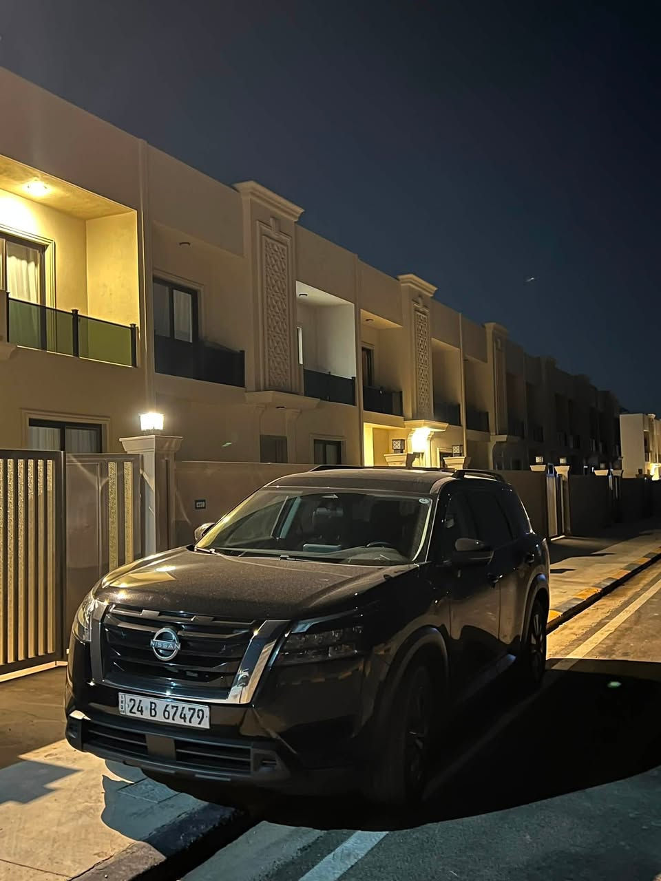 📌 Nissan Pathfinder 2023 SV 📌

♂️عداد المسافة 90 الف كيلو

💵 (السعر/240$)

♦️(السيارة رقم دهوك)

♦️المواصفات :

بصمة تشغيل
بصمة ابواب
تشغيل عن بعد(Remote Start)   
رادار امامي (تحديد مسار)
رادار جانبي (نقاط عمياء)
رادار خلفي (تحذير من الاصطدام)
حساسات ا+ خلفية 
كشنات جلد
كشنات تدفئة 
كشن خلفي متصل 
تبريد قطعتين لمس 
تحكم وضعيات القيادة...Drive Modes 
اوتو ستارت Auto Start 
اوتو ستوب Auto Stop
شفتات استيرن 
هيتر استيرن
Apple Car Play
Android Auto 
هاند بريك بصمة
اوتو هولد Auto Hold
مانع انزلاق+ABS
شاشة كبيرة لمس+كاميرا
منافذ AUX+USB
وبقية المواصفات المعروفة

♦️(العنوان موصل)
                  - - - - - - - - - - - - - - - -

♦️ للاتصال
***********
