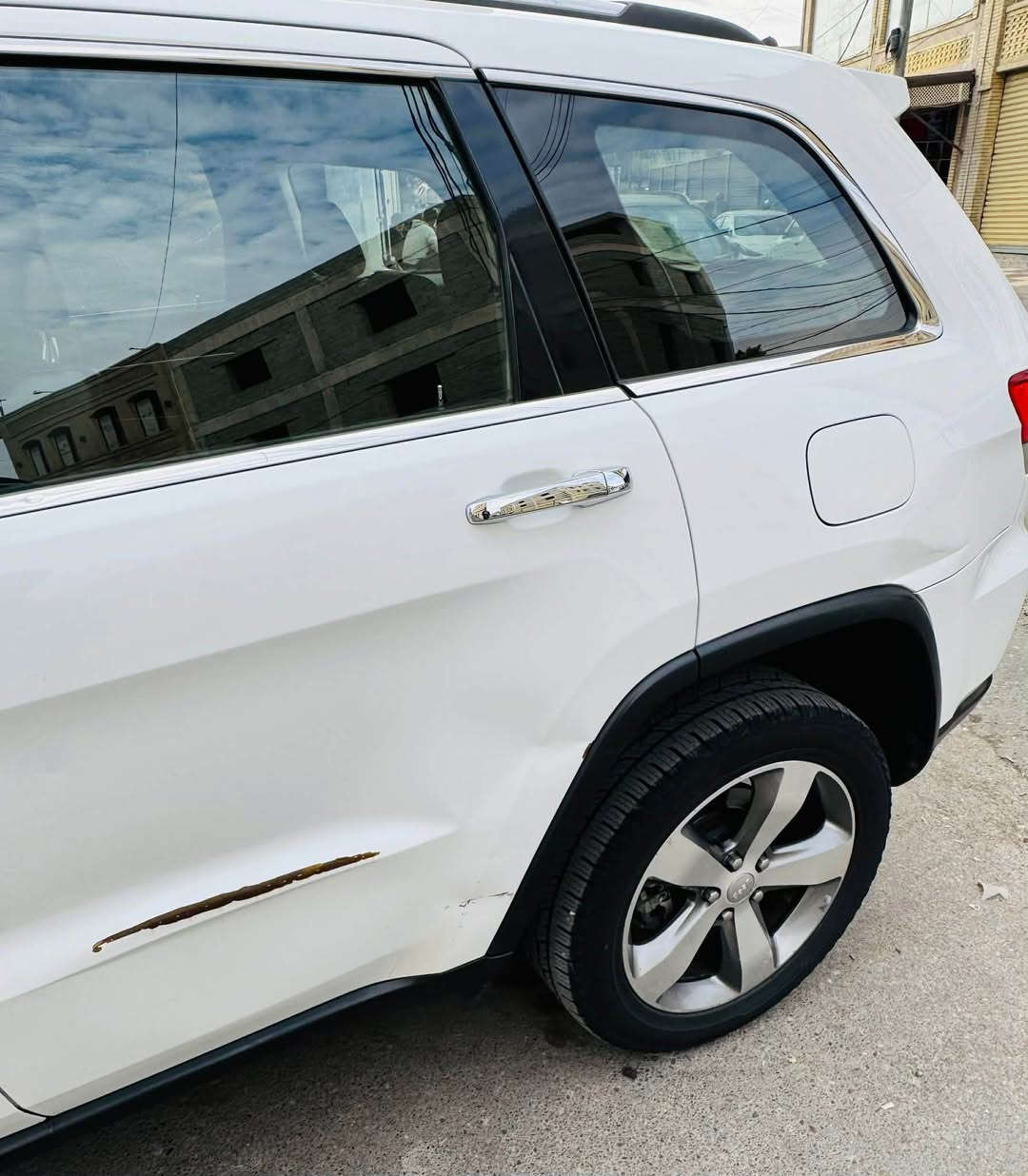 Jeep grand cherooke 2015 limited 

Phone/*********** أربيل, العراق
