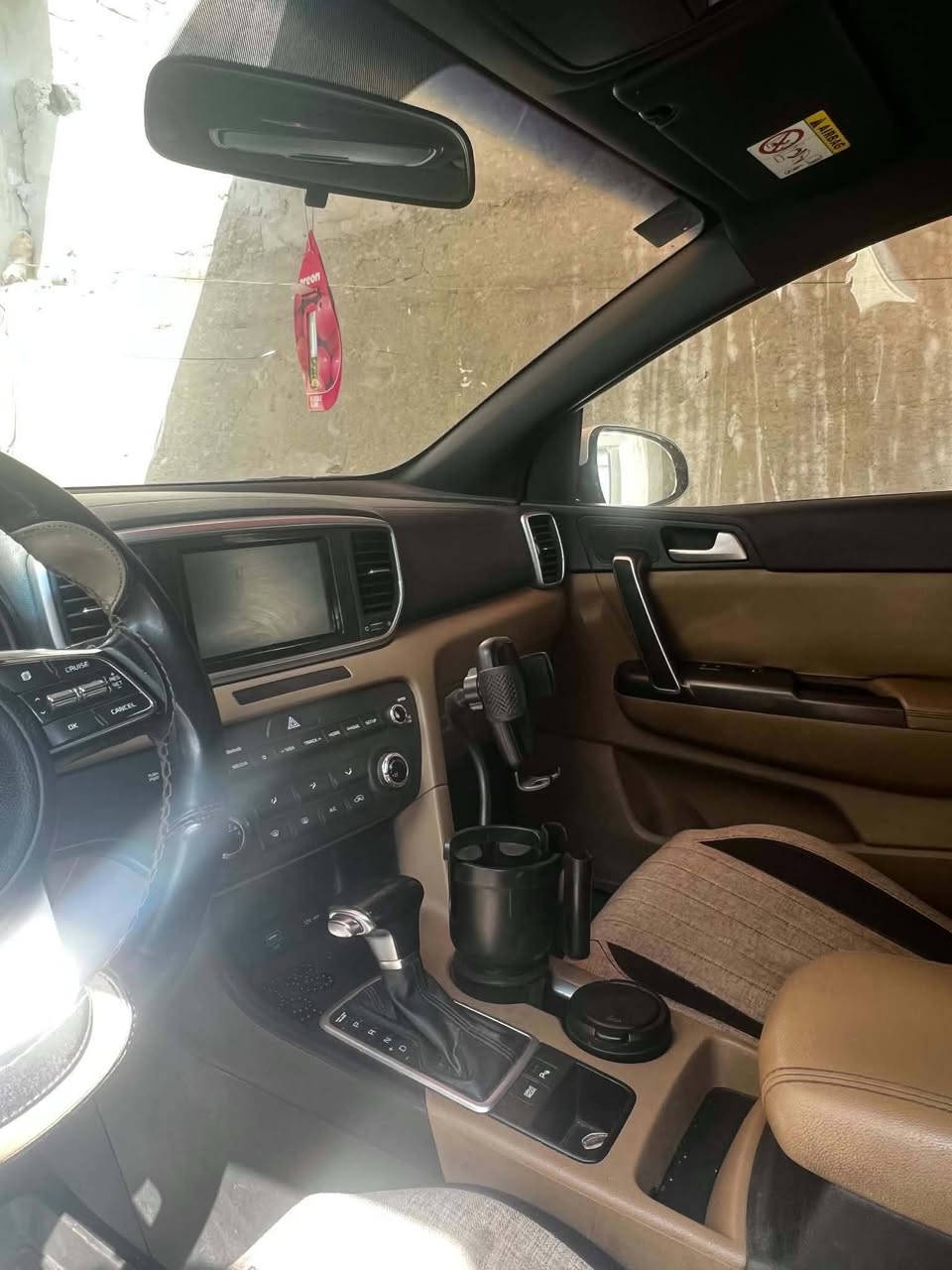 اسبورتج • ٢٠٢٠ • ١٠٤٩٢٢