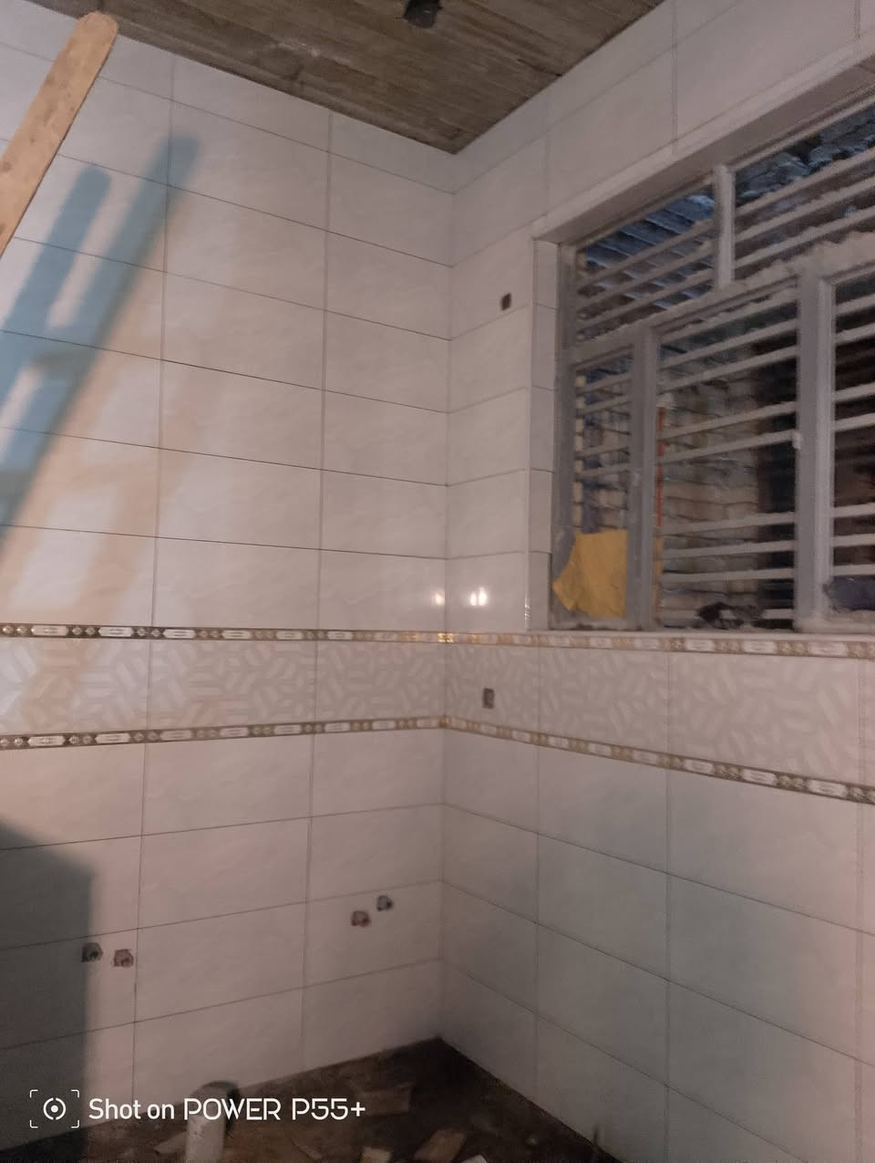 السلام عليكم
خلفه سيراميك و بورسلين و مرمر و درج (متفرع حالياً) دقه في العمل و التزام بالمواعيد.  بغداد
@@*********** الرقم بي واتساب
