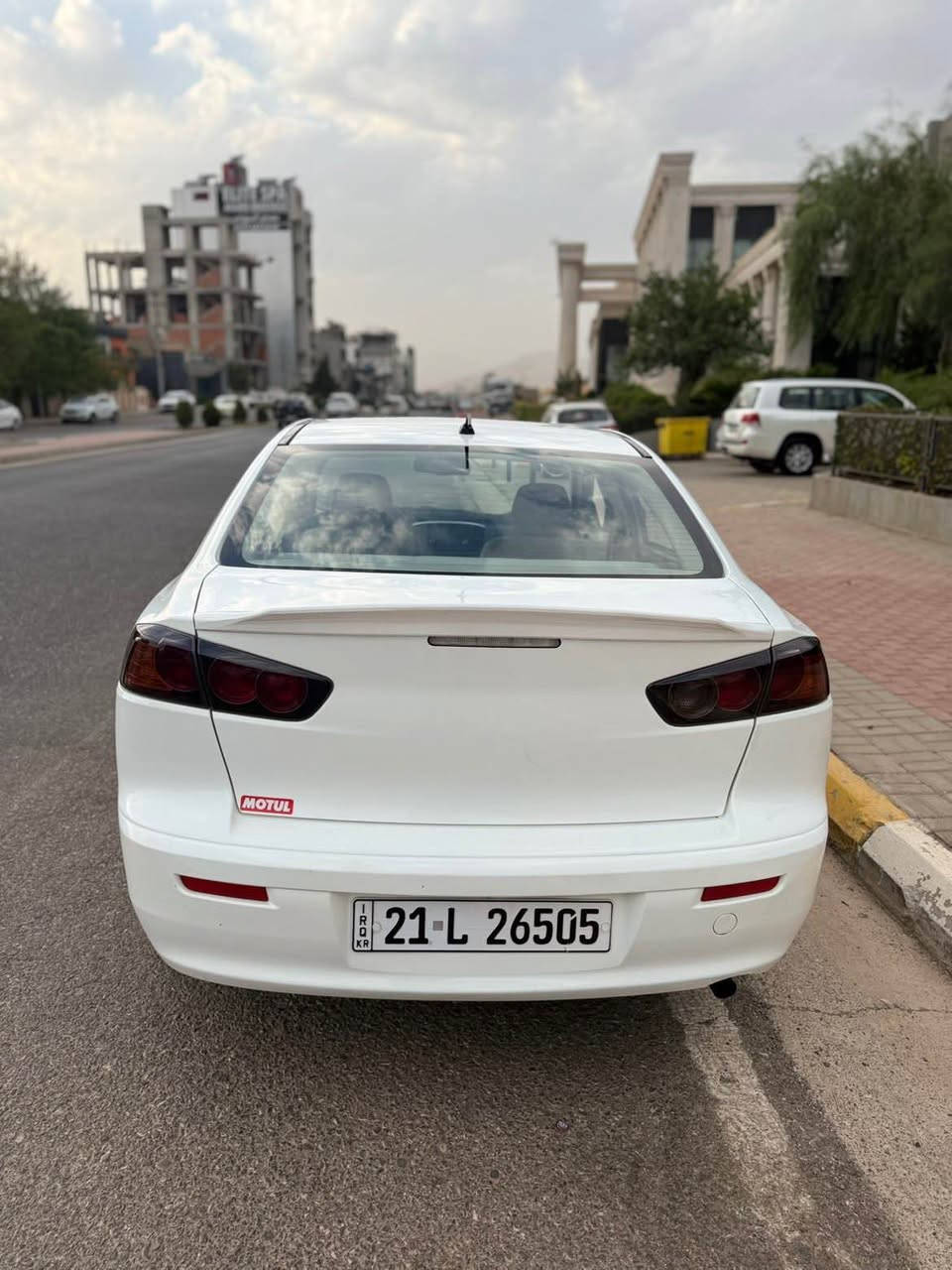 بسم الله🤍  سعر 118
لانسەری قرش ٢٠١٧ خەلیجی بۆ فرۆشتن 

سەیارەکە هی ماڵە  و هی  مەعرەز نیە مالی دۆستە
 
مەکینە ٢٠ ە سەیارەکە 
ناوزەردە +ئاوینە ئیشارەتە

سەیارەکە کامل سپۆرتە
دۆسەی بۆ دانراوە 
دەعامی پیشەوەی کراوە بە دەعامی ئیفۆ
بالی دواوەی کراوە بە بالی ئیفۆی بچوک 
ویلەکانی کراوە بە ویلی بلاک ئیدیشن رەش+ قاعیدەی بانسی بریمبۆ 
سەیارەکە یەک دینار مەسروفی نیە 
سەنەوی تا ٢٠٢٩ تازەیە
١٦٩ هەزار رۆشتوە گیر مەکینە بوخار تەقەو رەقە تەبرید غەرامە تەحویل هەمووی بەشەرت
پیشی تازە داگیراوە ٢ دەبلی کاملی بۆ گۆراوە
٢ دەبڵی دواوەشی بۆ گۆراوە بەدوای مەسروف مەگەری
سۆنەرەکەیشم داناوە سەیارەکە بی بۆیاخە 

نرخی 118 گەلاو مەجالی زۆر کەم لە سلیمانیە سەیارەکە 

***********
***********
لانسر قرش للبیع
مودیل ٢٠١٧ ە خلیجی 
محرک ٢٠  
کفالە عامە 
سیارە کامل سبورت
دعامی امای ئیفو ویل بلاک ئیدشن جناح ئیفو 
118 بیها مجال قلیل السليمانية, العراق
