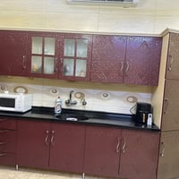 كاونتر MDF تركي • نظيف ١٠٠٪ • سنك ٣م