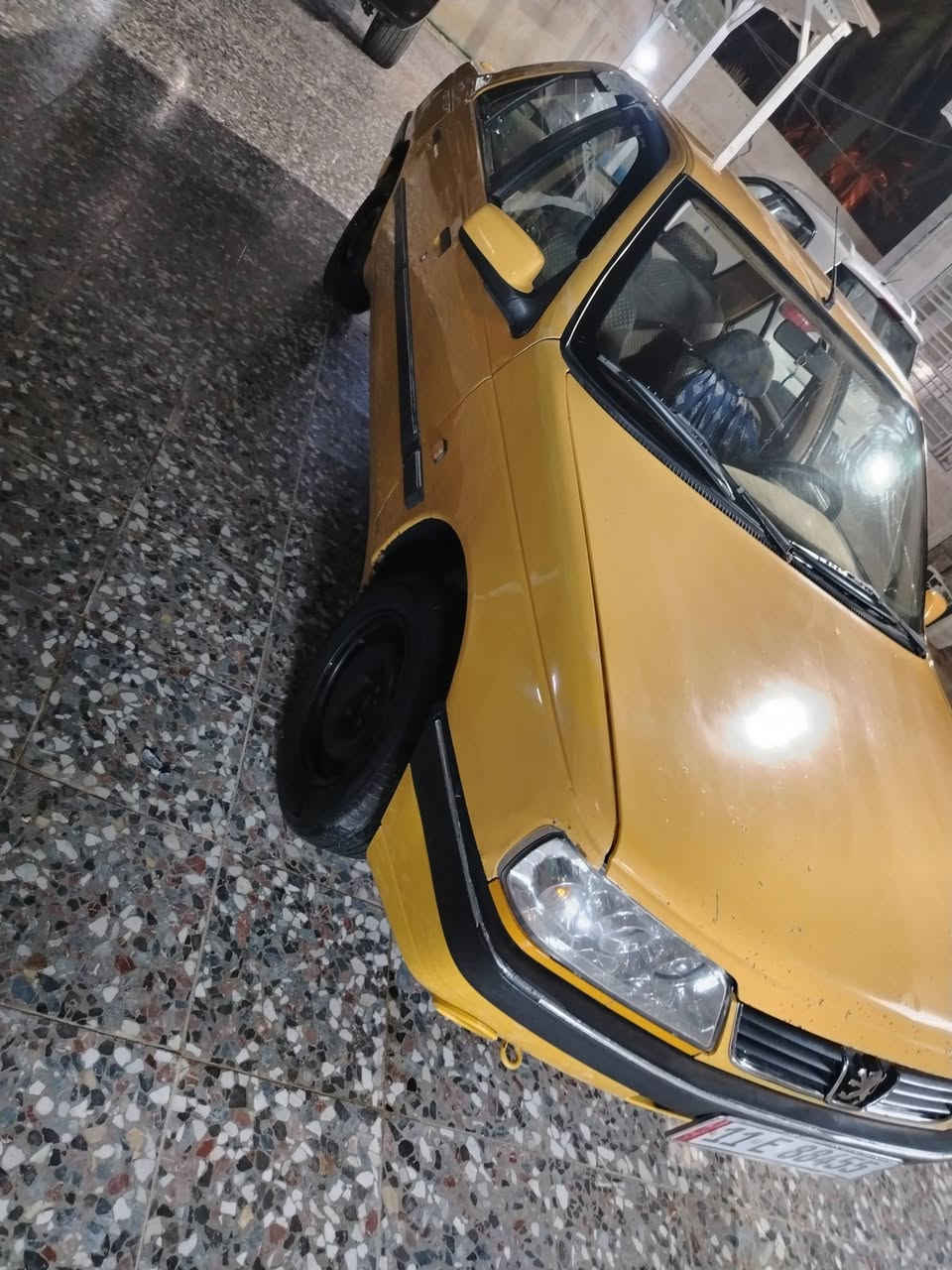 سلام عليكم بيجو ٤٠٥ للبيع بدون حادث بدون صبغ ٢٠١٢
رقم بغداد جديد *********** موجود وتساب سعر ٣٤$
