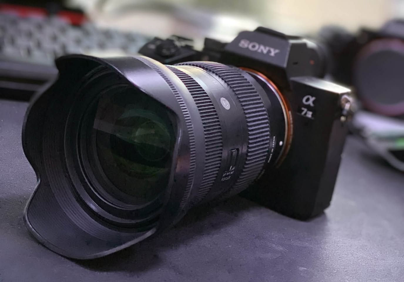 مليون و 600 قفل
ما مفتوحات نظيفات
عدسه 28-70 سكما
بغداد اعظمية
***********

نص مكتوب في الصور:
- CAMERA SHUTTER COUNT Find out how many shots your Digital SLR has taken RESULTS Shutter count 58976 SONY ILCE-7M3 Current value on eBay As an eBay Partner, this site may be compensated if you make a purchase using the above link X Post If you found this useful and love cameras, check out our new desktop app! CHECK ANOTHER CAMERA Digital Photo Gallery