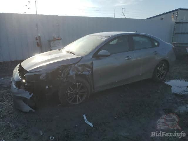� المكينة 2.0
🔹 دخول جديد وعلى إيدي 
🔹 السيارة جديدة بمعنى الكلمة ونظيفة جداً.
🔹 الحادث جاملغ جانبي فقط، بدون أي ضرر يُذكر.
🔹 جميع الإيرباكات سليمة، ما مفتوح أي إيرباك.
🔹 السيارة كفالة. 
لايت زرع عدسه ثليجي لايت خير من الله 
🔹 وكالة عامة، والسيارة نظيفة وتستاهل المشاهدة.

🔥 السيارة لليدور على النظيف، والفحص خير دليل السعر
 ١٥٥$ مجالها حق جيتك 

📞 للجادين فقط، والله يرزق الجميع 
***********

نص مكتوب في الصور:
- BidFax.info