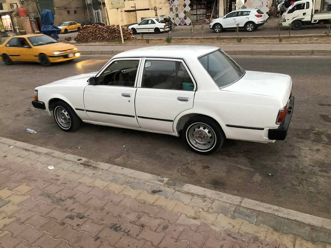 السلام عليكم كرونا 81 سنويه 30 بسمي بغداد انكليزي سياره جاهزه من كلشي مابيها نقص برغي سعر 45 اتصال ***********
