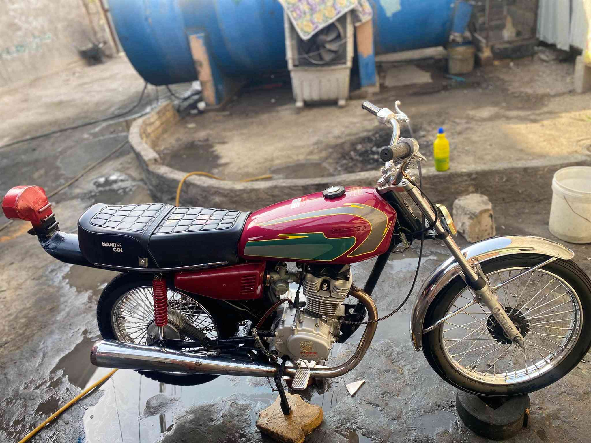 سكنر موديل 21دراجه تخبل كفاله عامه محرك ناعم شلعه ومعدل شك الكاع شك كلشي معايزه سعر 550وبيه مجال قليل  مكاني نجف شارع كربلاء عامود 168 ستفسار خاص و تصال برقم ***********
