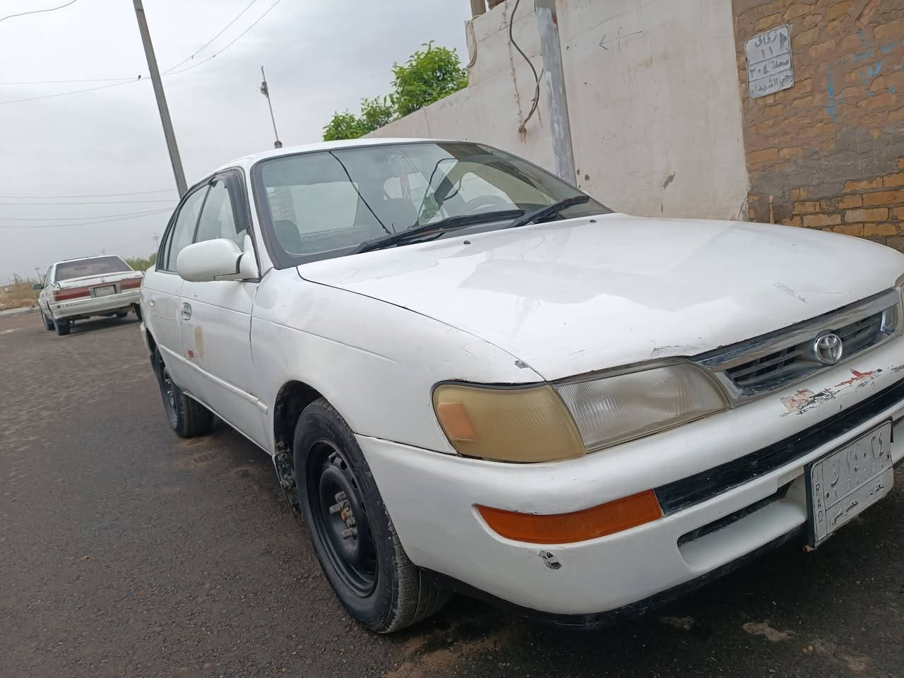 تحيه طيبه/كورلا موديل92 رقم بغداد سنويه لل27مكينه خير من الله كير جديد حداده اماميه فول الخلفيه بيها بس البوش تعبانه
تبريدها الكمبريسر شغال بي ماعرف شنو نقصه  تخم تاير بيها دحجه بسيطه بالباب العبري  العنوان واسط الزبيديه ترهم مراوس بسياره حمل السعر 42وبيها مجال  ***********2
