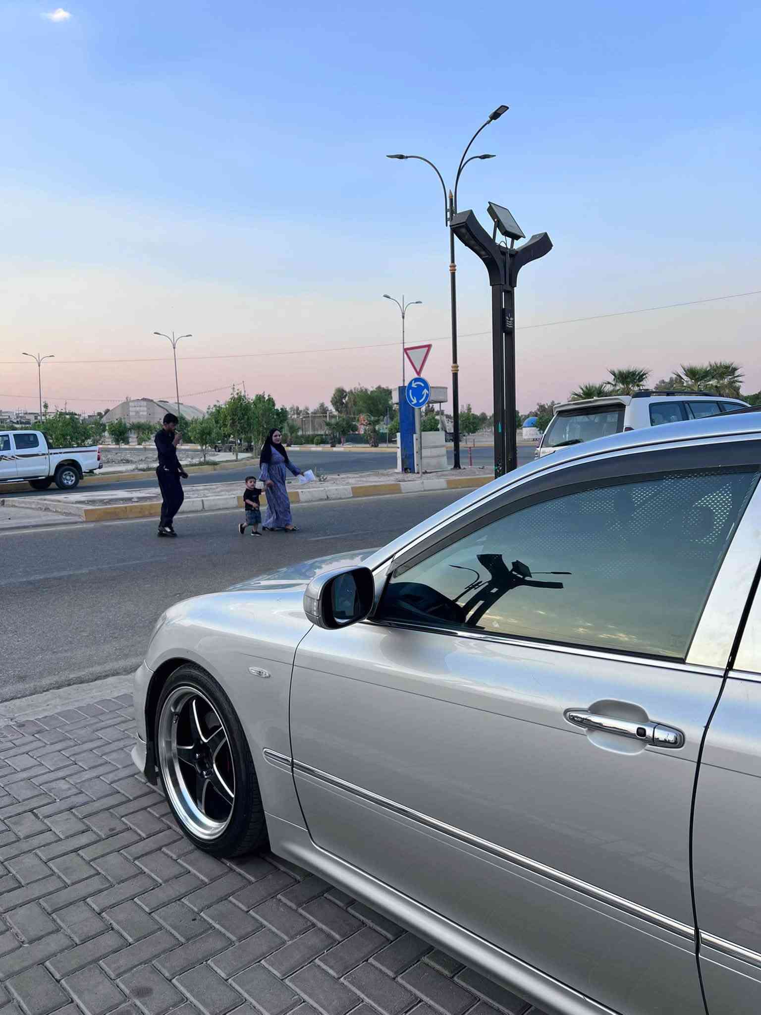 شاهینە ساخ ساخ
کۆد دار ئاڵۆ گۆر و  فرۆشتن
بی بۆیاخ بۆیاخ نیە دەعامی بۆ دەعامی بە شەرت گیر و مەکینە بی دوکەل 
بی تەقە و رەقە بی مەسرووف
بی بۆیاخ بی پارچە گۆراو 
بی دەعم و لیدراو ٤تایەی لۆک ٤ویلی لۆک
مەسرووف ٢٥٠ تیا نیە
جلد هیتەر سلاید 
کوشن و شتی دراوی نیە گلۆپ ناو شاشەی ئیش ناکا ١٨٢ کامل کامل کراوە بە ١٨٤ 
سەیارەکە لە ڕوبەڕو جوانی و هەیکەلی  رەقەم ١ 
***********
***********
واتس ئاپ زیاتر جواب ئەدەمەوە
سەیارەکە بەشەرتی ئەوەی مووس و براوە نەبێت ساخ بێت بە شەرتی ئەو سۆنەرە یەک پەڵە  بۆیاخ دەرچو ١٠گەڵا و بۆ ئەبرم
