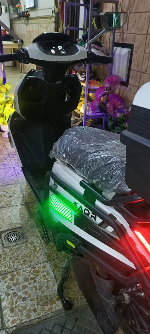 دراجة شحن شركة صقر f16 

دراجة بعدها جديدة ما صارلها 5 اشهر بطارية ليثيوم شحنه وحدة تكفيك طول اليوم دراجة عملية وخدمية بشكل مو طبيعي 3 نمر وسرعتة 83 حقيقة وكلشي موضح كدامكم بالصور عيبها الوحيد عداد الشحن عطلان يتبدل وهاهيه 
سعرها 950 الف وبيها مجال للناس الطيبة ❤❤

للتواصل ***********
