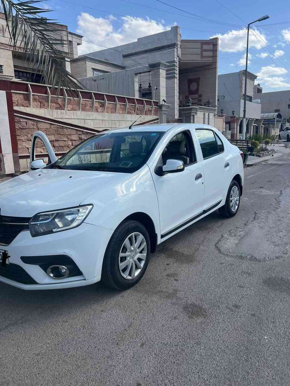 للبيع موديل ٢٠١٩ نظيفه مال بيت ادامة سويتله قبل اسبوع زوج تايرات امامي جديد السعر ٨٥ السيارة مكانها بغداد للتواصل *********** متوفر واتساب

