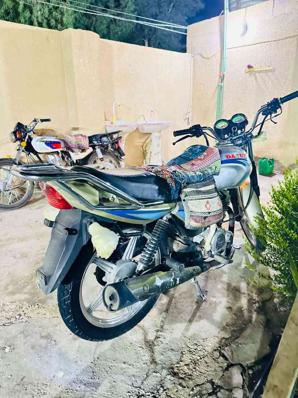 سلام عليكم شباب درجه كلك كلك مديل ٢٠٢٠ درجه نضيفه كلش وشلعته قويه سعر ٥٥٠ مو شرب لا تخابر
***********
