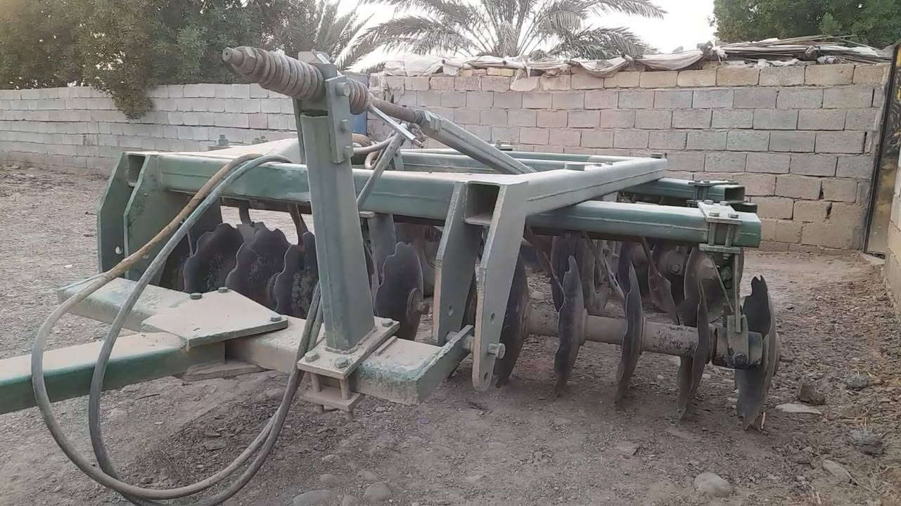 السلام عليكم دسك للبيع نضيف كلش *********** مكان واسط صويرة
