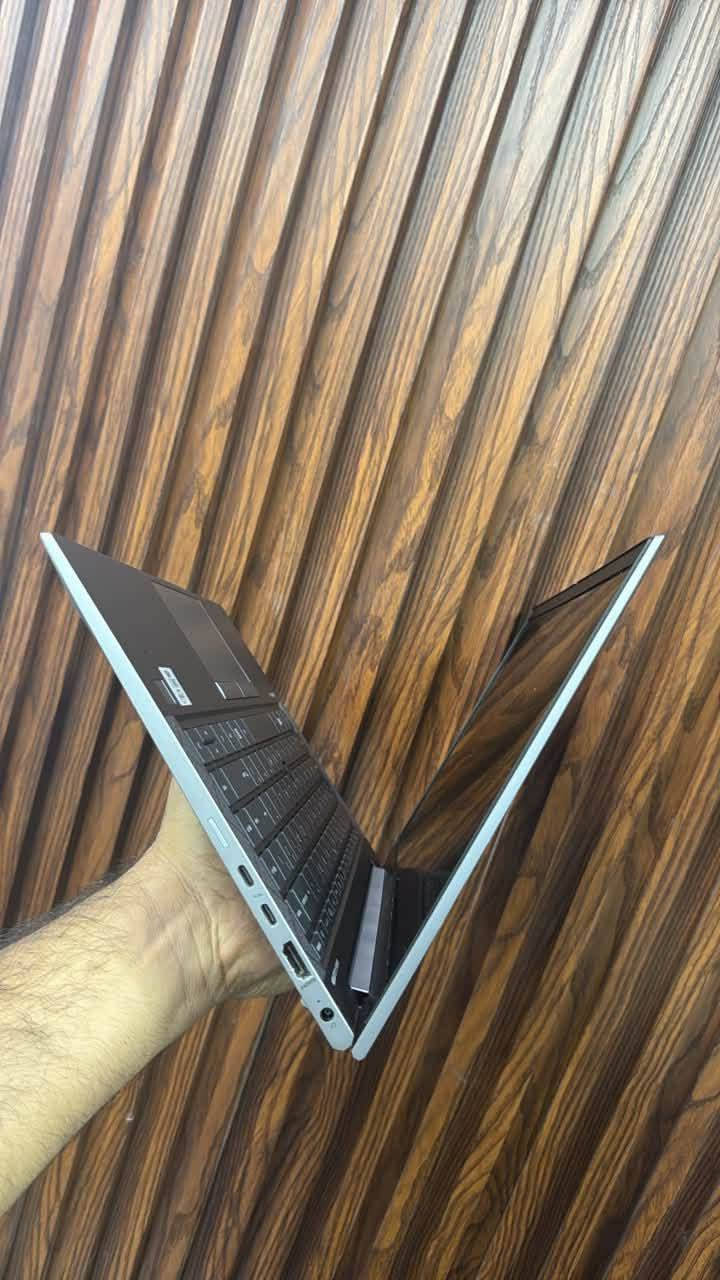 *للبيع: لابتوب  
HP ZBook Firefly 14 G8 workstation

*المواصفات:*
- *المعالج*: Intel Core i7-1165G7 الجيل 11 vPro
- *الذاكرة العشوائية*: 32GB DDR4 3200MHz
- *التخزين*: 512GB SSD NVMe PCIe Gen4
- *كرت الشاشة*: NVIDIA T520 4GB GDDR6 احترافي
- *الشاشة*: 14 بوصة FHD IPS 400nits مضادة للتوهج
- *الوزن*: 1.39 كغم
- *النظام*: ويندوز 11 برو

*السعر: 725,000 دينار عراقي*

*الضمان:*
1.  فحص الجهاز أمام المندوب عند الاستلام
2.  ضمان لمدة 7 أيام ضد العيوب المصنعية
3.  ضمان البطارية لمدة ساعة عمل فما فوق

*العنوان*: النجف الأشرف  
*للتواصل*: ***********  
*التوصيل*: متوفر لجميع محافظات العراق

للحجز والاستفسار راسلنا على الواتساب 📩
