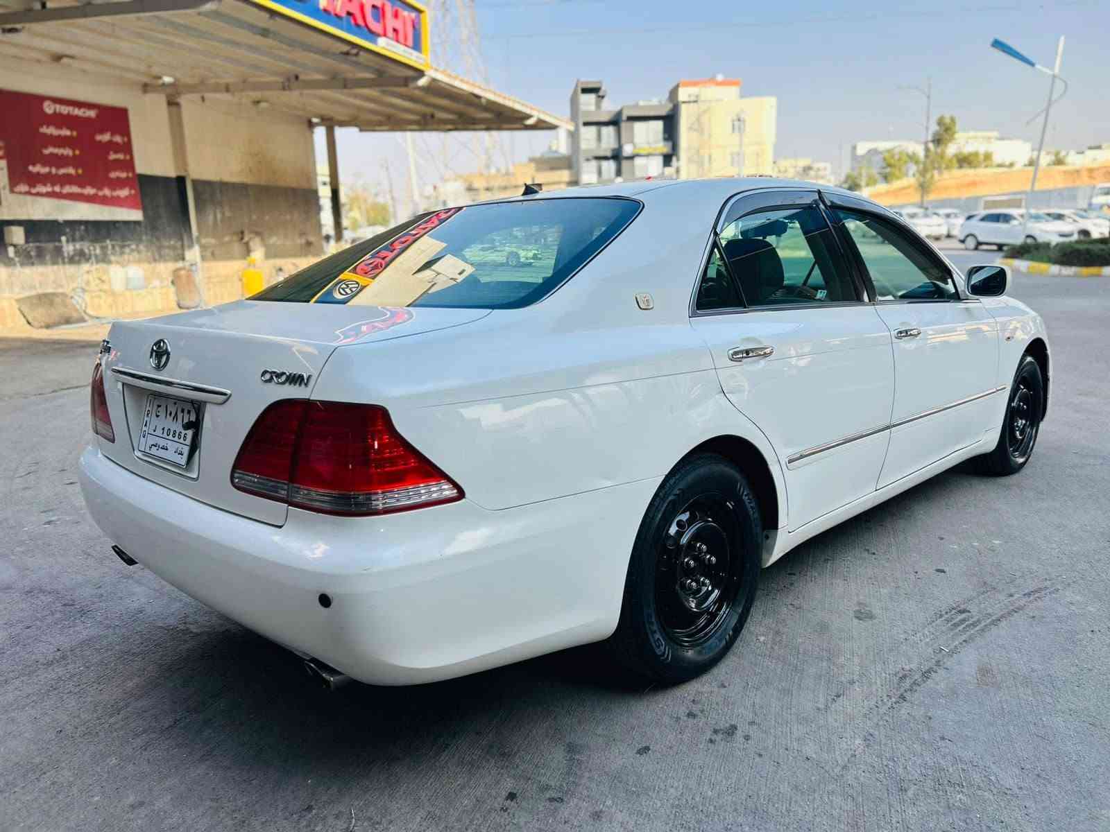 شاهين صغير • ١٨٠ • حلبجة