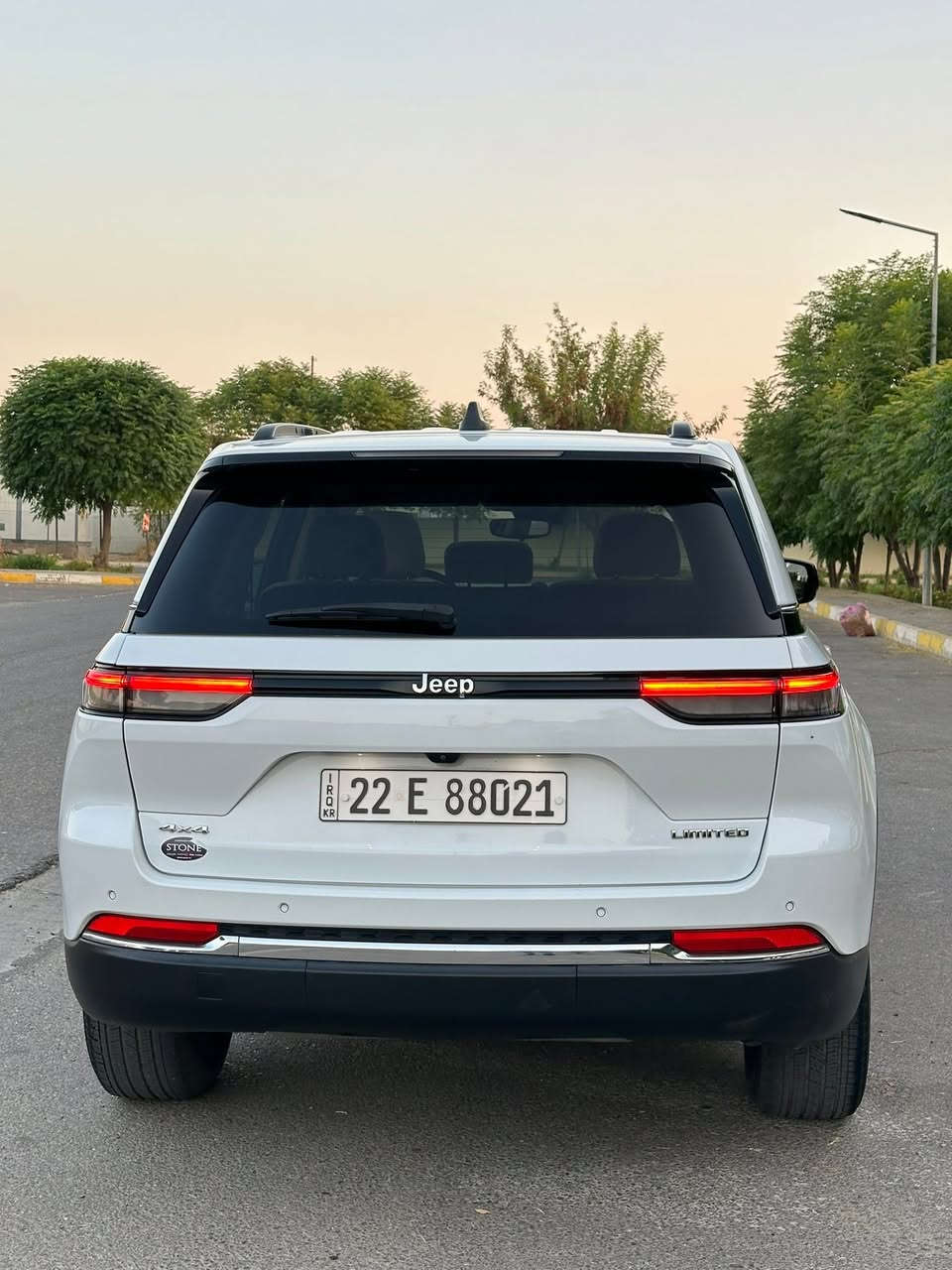 السلام عليكم موديل 2022جيب خمسه راكب
جيب المتيت بلاص فول مواصفات 

وارد امركي السياره ماشيه 34الف

السياره بيه فقط باب خلف السكن 

بدل بلادي بدون صبوغ وشبر صبوغ 

بل جملق بجم كبس خلف كبس

السيار مابيه مصرف ديناررقم اربيل

مكان السياره اربيل ورقم ميميز 

توفرنضام المراوس عدنه بس ارقام

شماليه التواصل على الرقم 

***********
