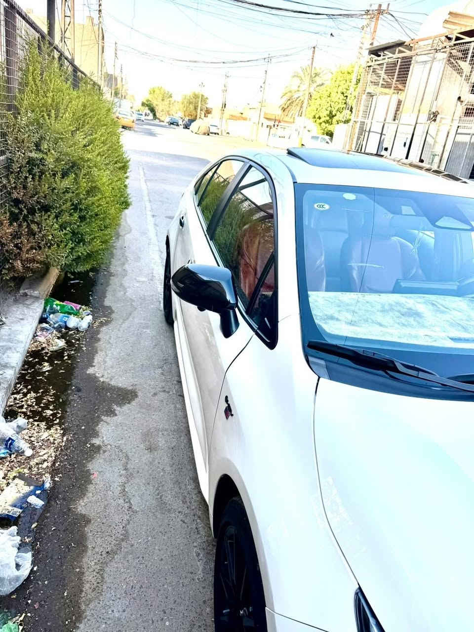 كورلاء بلاك ديشن موديل 2025خليجي سيارة بعدها بحاله الوكاله غراضها ما مفتوحة ماشية 20 الف
كورلا جي ار  مكفوله كفاله عامه 

 موديل 2025 

شكل الامريكي فئه GR

سيارة بعدها بحاله الوكاله  ماشيه 20 الف 

 خمس كامرات كامله فول الأخير 

• التصميم الخارجي:هايبرد بانزين

• فئة Black Edition الأصلية.

داخل احمر واسود 

• جناح خلفي + مرايا جانبية + شعارات (سوداء ملكية).

• ويل كب أسود بلادي بتصميم رياضي.

• فتحة سقف (سلايد).

• إضاءة لايت زينون فاخرة.

• التقنيات والذكاء:

• شاشة وسطية متطورة + عداد ديجيتال بالكامل.

• كاميرا دوارة بدقة عالية.

• بصمة تشغيل + نظام الدخول الذكي.

• نظام (رادار + تحديد مسار + قيادة شبه ذاتية).

• هاند بريك كهربائي + أوتو هولد.

• الراحة والأمان:

• مقاعد جلد أصلي (تحكم كهربائي للمقعد).

• تحكم مقود كامل (جهتين) + وضعيات قيادة (Drive Mode).

• نظام أمان متكامل (فل سيستم إيرباك + مانع تصادم + مانع انزلاق).

***********

بغداد  البياع

كورلاء بلاك ديشن موديل 2025خليجي سيارة بعدها بحاله الوكاله غراضها ما مفتوحة ماشية 20 الف
كورلاء بلاك ديشن موديل 2025خليجي سيارة بعدها بحاله الوكاله غراضها ما مفتوحة ماشية 20 الف
