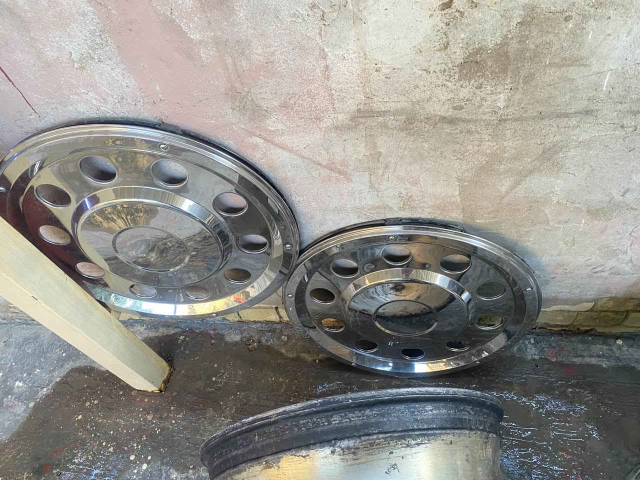 ويل كب • قطع غيار