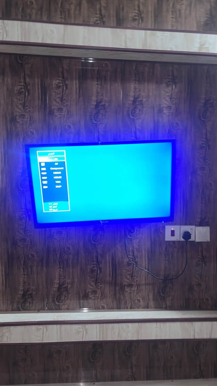 بلازما • ٣٢ بوصة • بدون نت