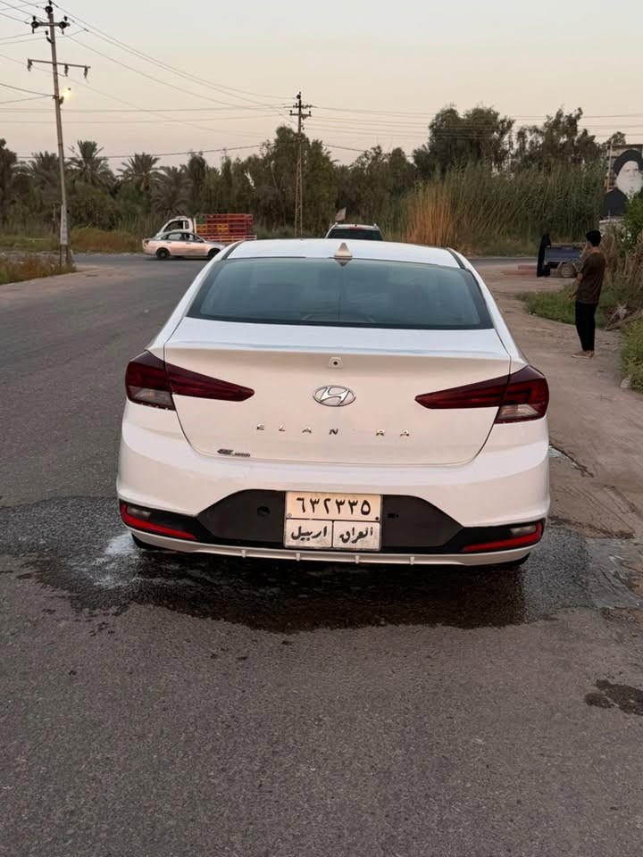السلام عليكم
النتره 2019 كندي  مكينه 2000 دوش كير مكينه حداده كفاله تبريد ثلجج شرط  سياره جاهزه رقم اربيل تحويل ثاني يوم   موصفات حلوه شاشه كامره دواره كشنات تدفئه سترين تدفئه اربع انضمه قياده رادار بلمري  كير اي تي  البيع او امراوس ابقل منها سعرها ٩٩ بيها شي بسيطط كلش   سونار مرفق بلصور شرط بدون داخل وبدون تصليح من داخل طخه كلش بسيطه بلجاملغ ومرشوش والتكمه مرشوشه اثر تكشيرر قطرت معجون ماكو    مكاني حله ابو غرق رقمي ***********
