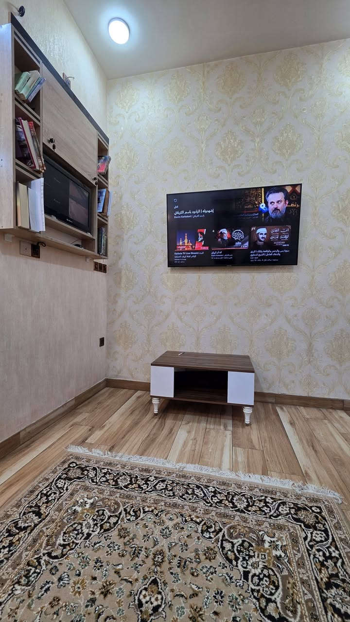 🏠بيت 100م  __ مطلوب اسكان 25 مليون في حي الميلاد 

🏡 بيت للبيع في حي الميلاد – فرصة مميزة ✨

📍 بيت بمساحة 100م²، طابق ونصف، في حي الميلاد، بظهر شارع 20 جهة الدرة.

🔹 مطلوب إسكان: 25 مليون. تسديده بالشهر 170الف تقريباً
🔹 بناء سنة 2022.
🔹 طابوك جمهوري وصب كونكريت مسلح.
🔹 يحتوي على:
✅ غرفتي نوم.
✅ صالة.
✅ استقبال.
✅ مطبخ.
✅ صحيات.

✨ مواصفات مميزة:
✔️ أرضية باركيه خشبية درجة أولى.
✔️ أبواب تركية أصلية (ليست تقليد).
✔️ بيت متعوب عليه وبناءه بأعلى جودة.

💰 لمعرفة سعر العقار، اكتب رقم (1) في التعليقات، ثم ادخل على الرابط الموجود بالوصف. بمجرد الضغط على الرابط ستظهر لك جميع تفاصيل العقار، بما فيها السعر،

https://jar-aqar.aqeelali.space/r/1042
📞 للتواصل:
***********

عقيل ناجي

