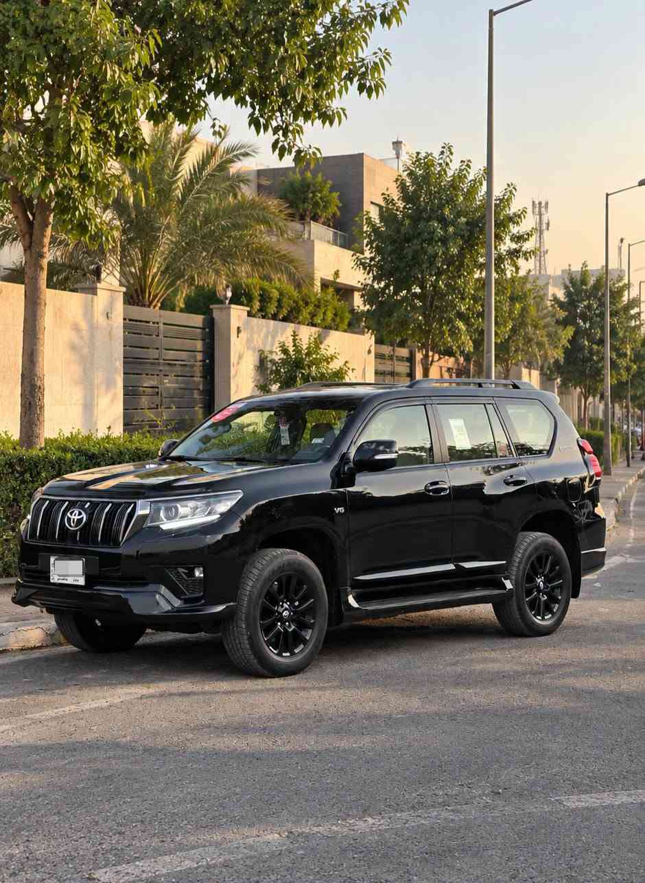 للبيع او مراوس 
برادو  2022  VX  مدنايت ساز  SAS 
فول مواصفات كشنات تبريد وشاحن واير ليس 
سيارة جديدة وجاهزه بحالة الوكالة بصمتين و فرشاتها الاصليه ماشيه 69 الف رقم بغداد ومكانها بغداد السيارة كفالة عامة باستثناء اثر حالوب في القمارة والباقي كفاله عامه سيارة جديدة 
السعر 435 ورقه للأستفسار ***********
