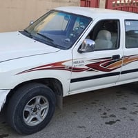هايلوكس • ٢٠٠٦ • كالار
