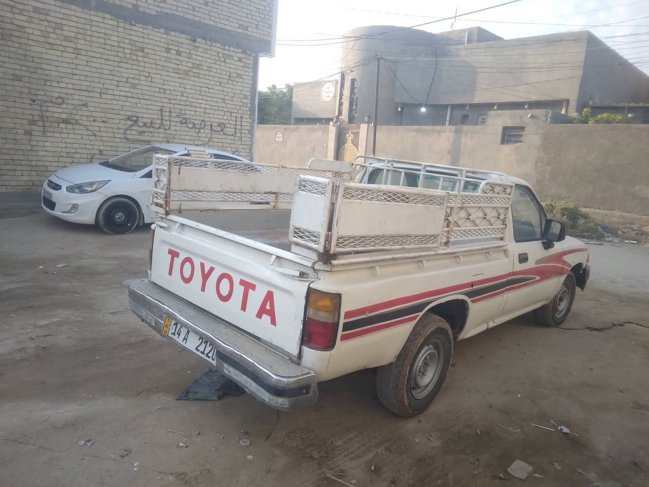 بيكب تويوتا • ١٩٩٠ • رقم بصرة
