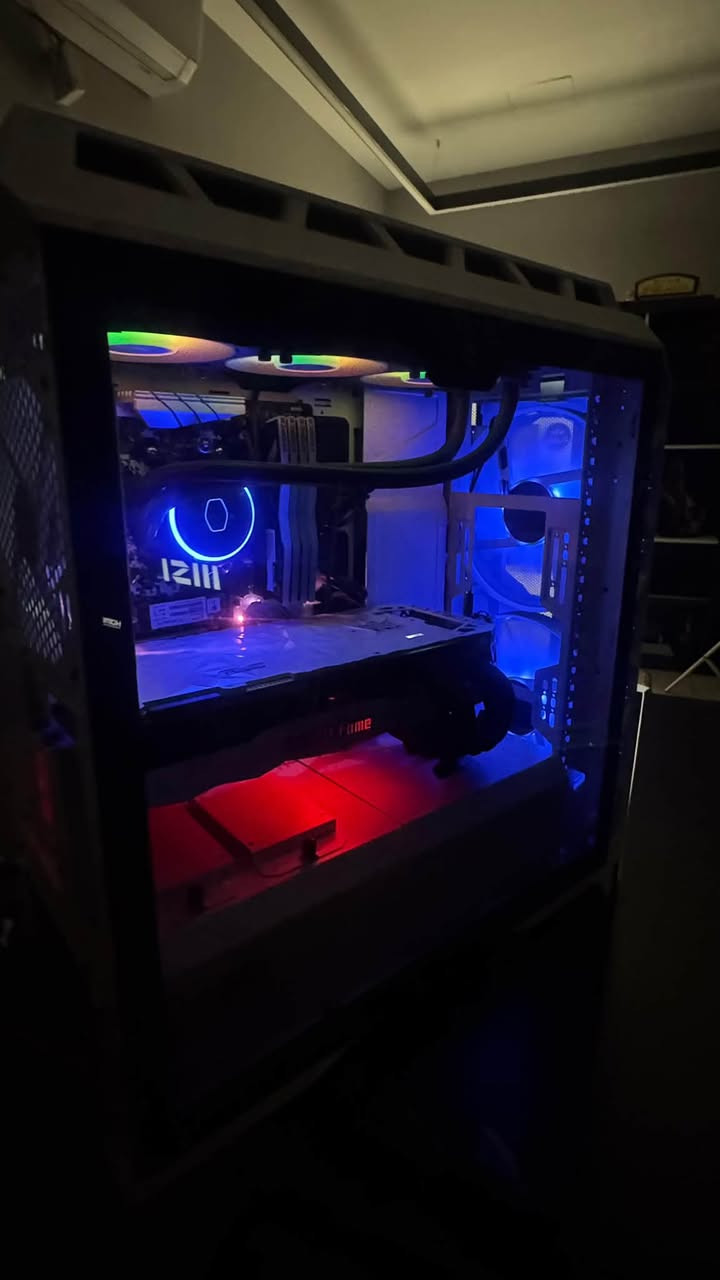 للبيع

CPU: R9-5900X
COOLER: Cooler master V3 360MM
GPU: RTX 3090TI 24GB GALAX
M.B: B450 ASROK STEEL LEGEND
RAM: 64gb 16x4 DDR4
M.2: 1TB
PUS: 1200w FSP platinum
CASE: Cooler master H500P
***********
