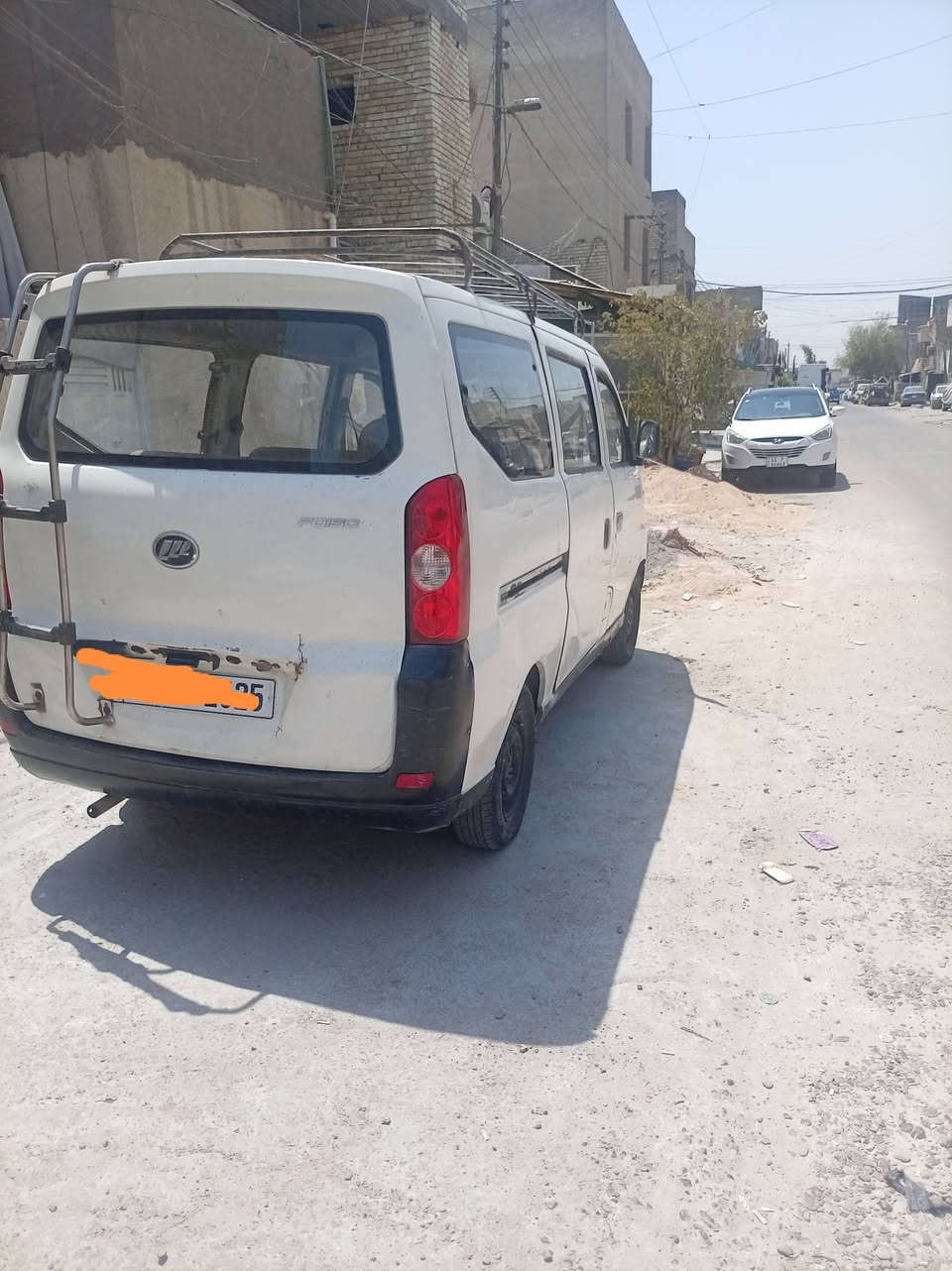 من رخصة مسوول  الكروب المحترم
باص ٧ راكب موديل ١٢ خصوصي ماعليها غرامات صاحبها يريد تحويل كير ومكينة خير من ألله الكشر كدامكم  سيارة بيها شلعة حلوة  ترايها كلش حلو  التبريد اتصور قايش  لبعنوان بياع شار ع  ٥
*********** السعر ٢٧ وبيها مجال للطيبين الغرفة  يرادلها ترتيب
