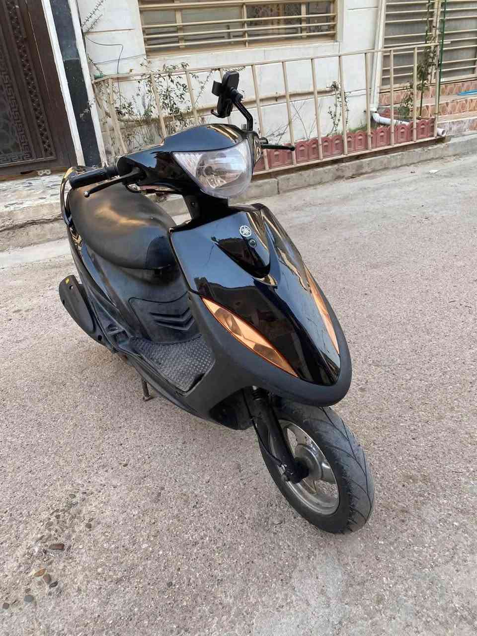 سلام عليكم حبايب ماكس عدله دراجه رمبه مكينه بلاديه مكفوله دراجه كلهه ختم واحد كهربائيات كامله كيلو متر طوافه بنزين كله. شغال دراجه شوف لعين جاهزه رايدهه 600 وبيهه مجال مكاني سيديه ***********
