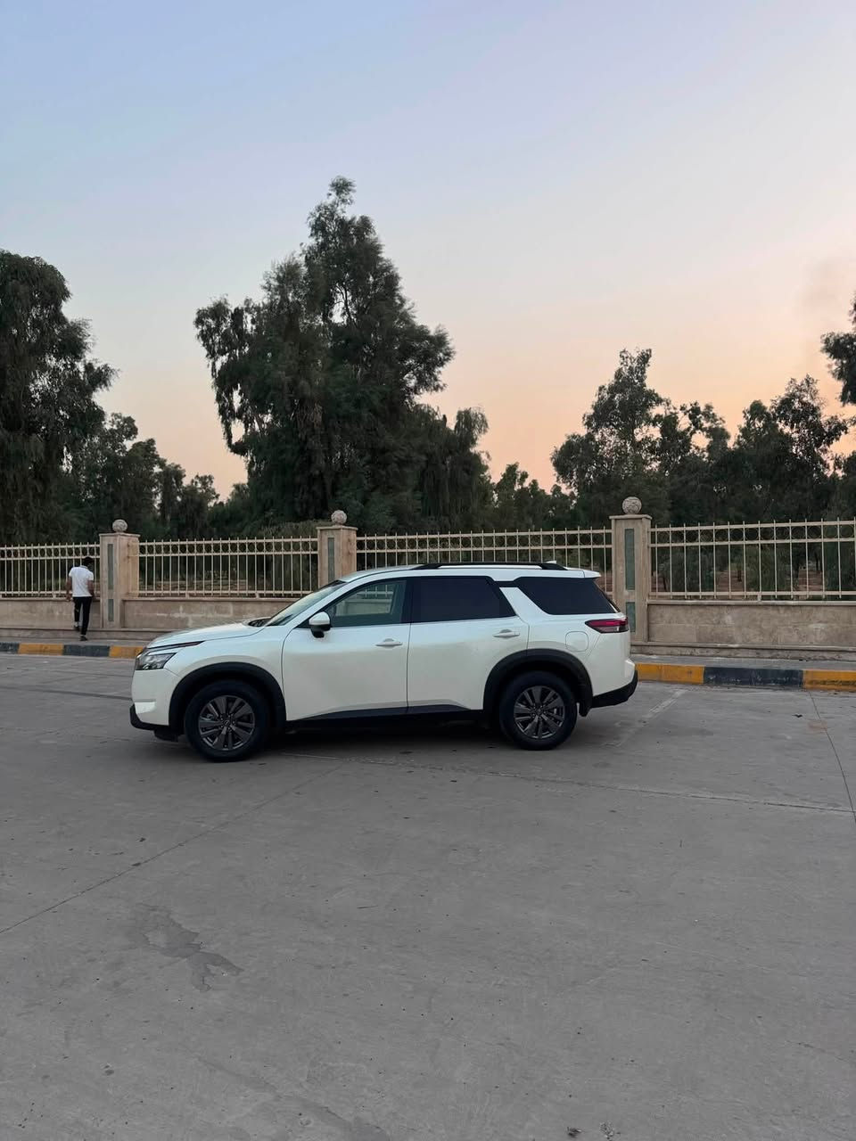 السلام عليكم سيارة Nissan Pathfinder،للبيع
موديل 2024 sv

مواصفات sv معروفه

كشنات جلد 

تدفئة كشنات 

كشنات كهربائية 

بصمة تشغيل عن بعد 

ابل كار بلي  

السيارة كلين بدون ضرر 

وارد أمريكي 

قطره صبغ ما بيها السيارة 

السيارة ماشيه 32 الف مايل 

السيارة كاتي تترقم شمال 

مكان السيارة موصل حي الرفاق قرب جامع الروضة المحمديه 

رقم الشاصي مرفق بالصور 

السعر جداً بسيط 

للاستفسار اتصل ع الرقم الآتي ☎️*********** 📞

