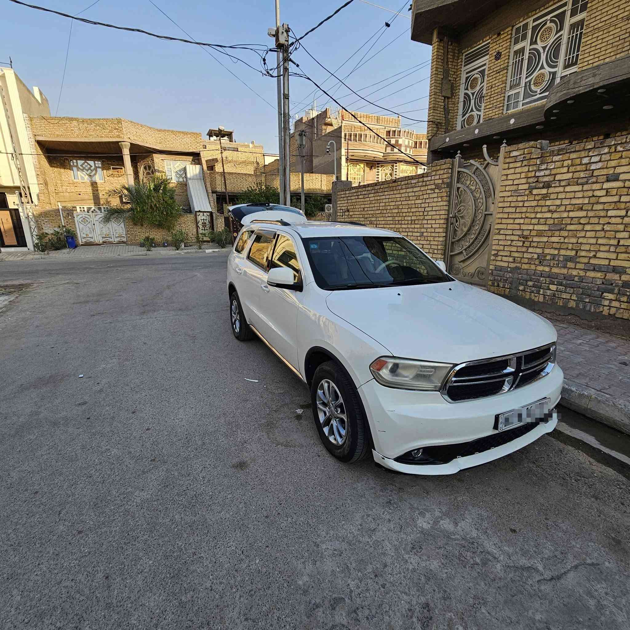 السلام عليكم دوج دورينكو ٢٠١٢
دوج دورينكو ٢٠١٢ امريكي كلين تايتل مكفولة كفالة عامة عدى شخط بالبيبان جهة السايق 
فول مواصفات 
بصمة
جلد
تحكم ستيرن
جنطة شفط لكزز
لايتات زنون
كشنات الامامية كهرباء
كلشي فول عدى الفتحة
ماشية ٢٢٠ الف حقيقي
السعر ١٩٠ قابل للتفاوض
غير متواجد على الفيس بوك
***********
