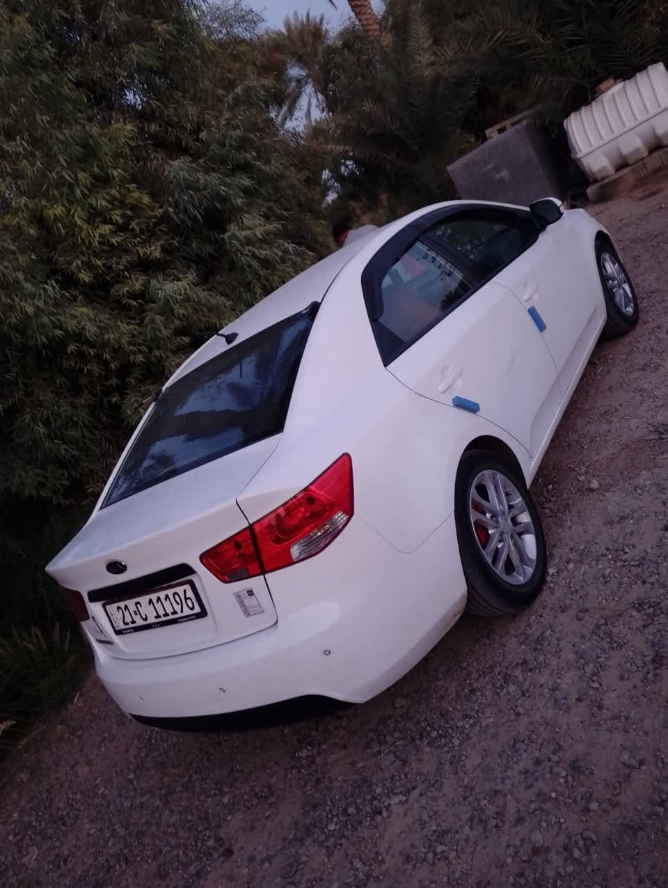 🚗 كيا سيراتو خليجي 2012
🌏 وارد خليجي
🔺مواصفات السيارة
▪️ تحكمات ستيرن من الجهتين
▪️ إشارات بالمرايا
▪️ مرايا شفط
▪️ شاشة كبيرة
▪️ كاميرا خلفية
▪️ حساسات خلفية
▪️ يدات نيكل
▪️ سبادر
▪️ داخل لونين
🔺 معلومات السيارة
▪️  تبريد ثلاجه
▪️ صدر أمامي وخلفي جديد
▪️ رقم سليمانيه الجديد
▪️ باسمي 
▪️ التحويل ثاني يوم
🛠️ الضرر
▪️بارد الباب الخلفي + بارد شبر تحت قبق البانزين+ صبغ دوسه وصبغ بل بنيد شبر والجاملغ الامامي شبر 
▪️مع السونار مرفق بل صور
📍 مكان السيارة
▪️ واسط - صويره 
📱 رقم صاحب السيارة
***********
💥 السعر 104
