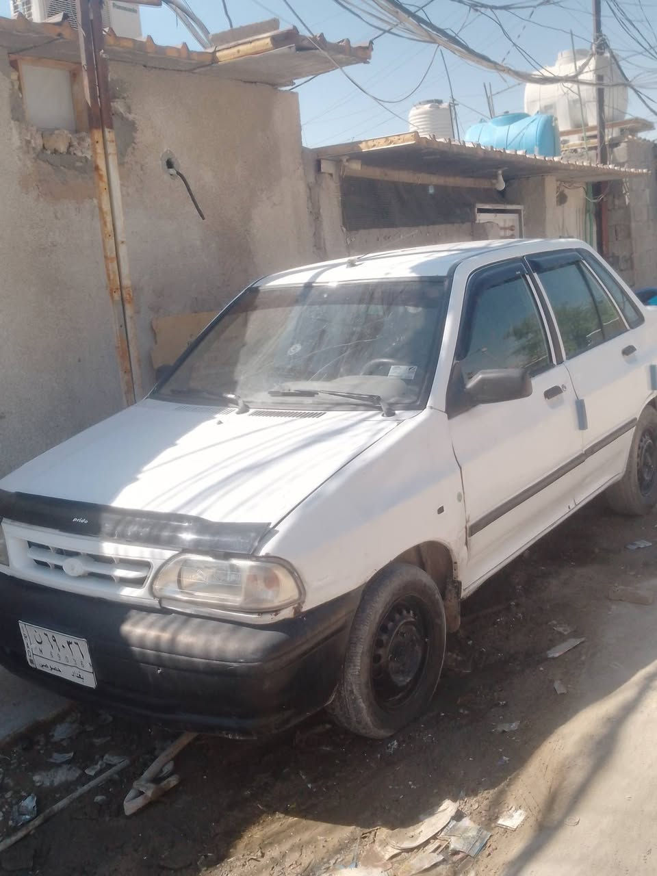 سلام عليكم سايبه للبيع بكان بغداد موديل ١٣ بيه ضربه جاملخ سياره يرادله صدر تبريد شغال بس كمريسر عاطل تحويل سياره عارضه 27وبيه مجال شي قليل هذه رقمي ***********
