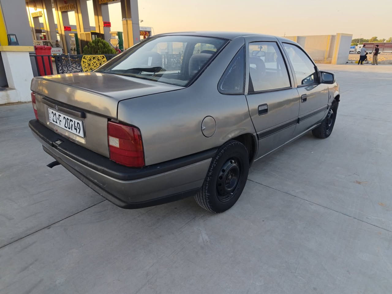 اوبل فكترا موديل1990 إسلاميت بدون ضربه سياره مابيها اي نواقص من دعاميه للدعاميه ابشرط تحويل وغرامات كير محرك ابشرط محرك 16 كير عادي مكينه لا صرف ولا بخار كهربائيات كلها شغال سعر 30  سياره مال بيت
اوبل فكترا موديل1990 إسلاميت بدون ضربه سياره مابيها اي نواقص من دعاميه للدعاميه
هزه جديد 
رقم جديد 
سنويه لغاية 2031
بسمي بشرط تحويل وغرامات كير محرك ابشرط محرك 16 كير عادي مكينه لا صرف ولا بخار كهربائيات كلها شغال سعر 36  سياره مال بيت
العنوان كلار 
اتصال ***********
