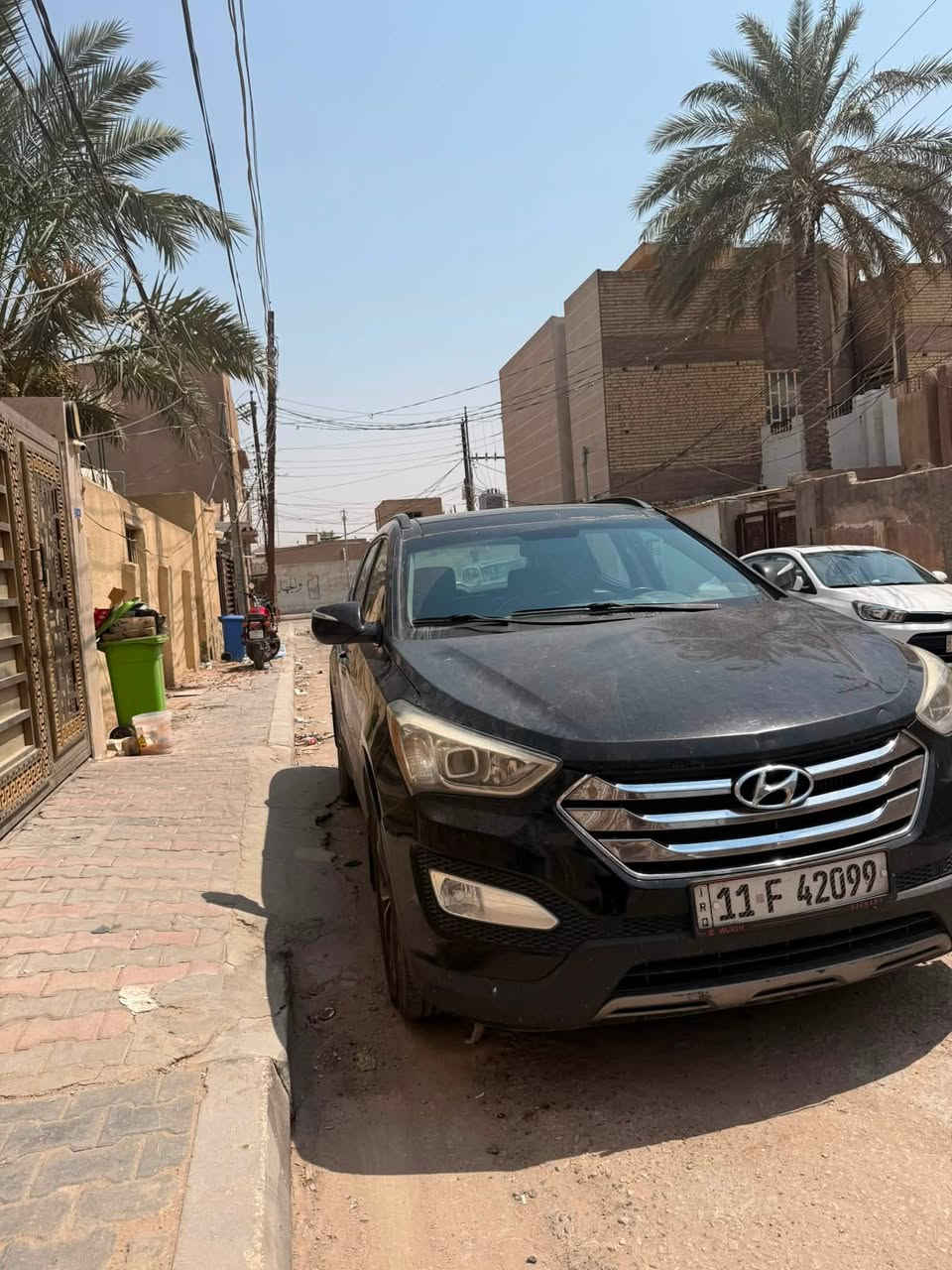 السلام عليكم 

سنتافي 2014 
محرك الفين تيربو 
بانوراما 
 كشنات امامية تحكم كهرباء 
تدفئة تبريد كشنات امامي 
تدفئة كشنات خلفية
اشاير مري رادار 
3 وضعيات ستيرن 
حساسات خلفية
سيارة فور ويل 
تشغيل بصمة 
بصمة ابواب 
لد مرايا جانبية عند الاقتراب
السعر 125 وبيها مجال  

السيارة مصبوغة عام عدا قبق الجنطة 
حادث جانب ايمن باب وجاملغ وشوية من حافة التكمة 
سيارة تخم تاير جديد 
حدادية كاملة دبلات امامي خلفي
***********
