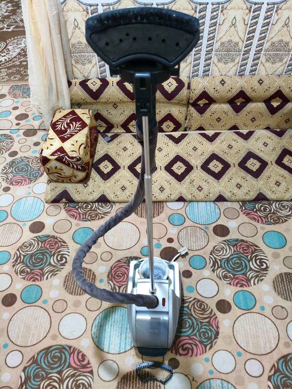 اتو بخاري Garment • دبة مكسورة • شغال