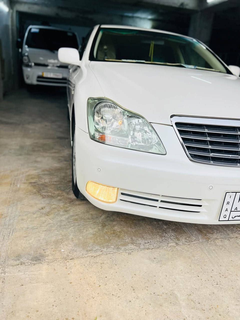 شاهینە بڕاوە  2005
گێڕوو مەکینە گەورە182 بێ دووکەڵ
کامل مەسرەف 
کۆدی هەیە .
دەعموو لێدراو کەڤەربەشەرت.
250مەسرەفی نیە 
دوو پارچە بۆیاخی ئەورووپای هەیە
سعری 50گەڵاو مەجال لەسەیسایەقم
***********
***********
