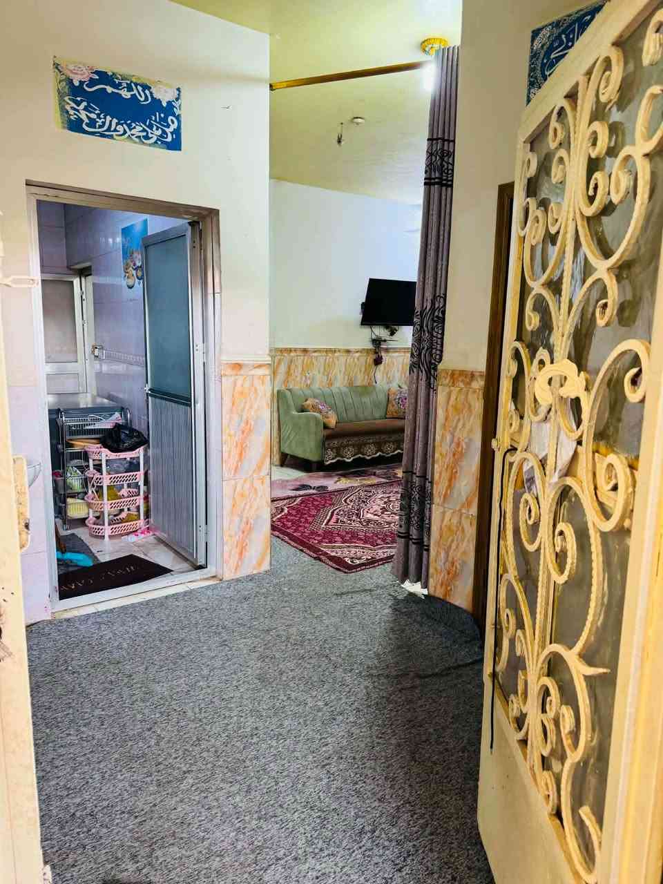 بيت للبيع كربلاء حي الوفاء مقابيل  مدرسة الشهباء  طابو صرف مساحة البناء١٦٠ طابق ونص  يحتوي الطابق الاول  استقبال وصاله مطبخ  غرفتين وثنين حمام وصحيات الطابق الأعلى  يحتوي على غرفه مع سويت حمام  وشارع تبليط  او مرواي مع الأماكن المجاوره للوفاء للتواصل ع هذه الأرقام 

‭ ***********‬

‭***********‬
